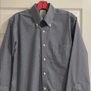 Stretch cotton non-iron button down collar dress shirt